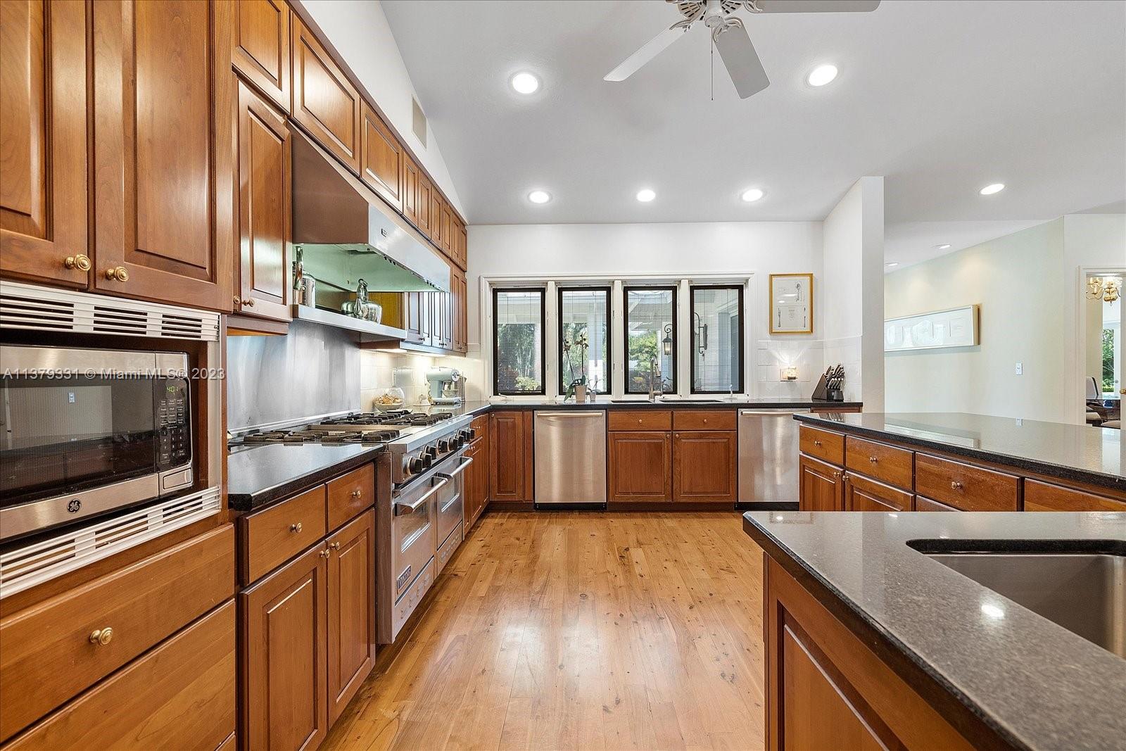 SUBURBAN ESTATES - Residential