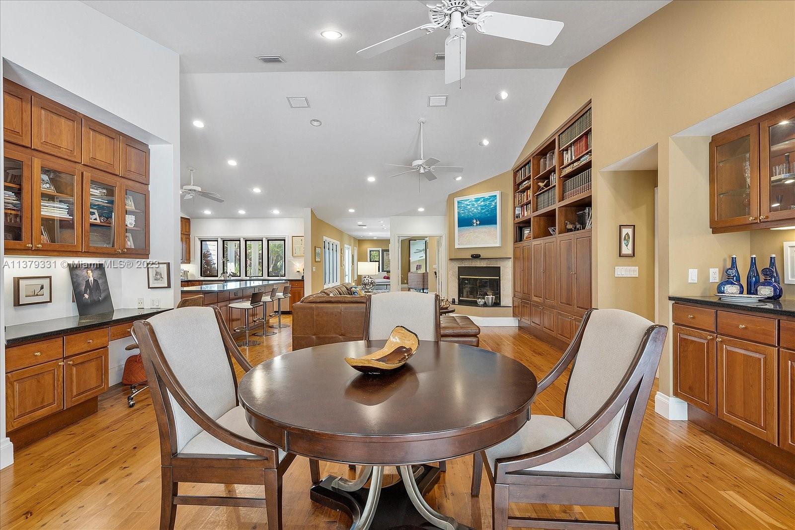 SUBURBAN ESTATES - Residential