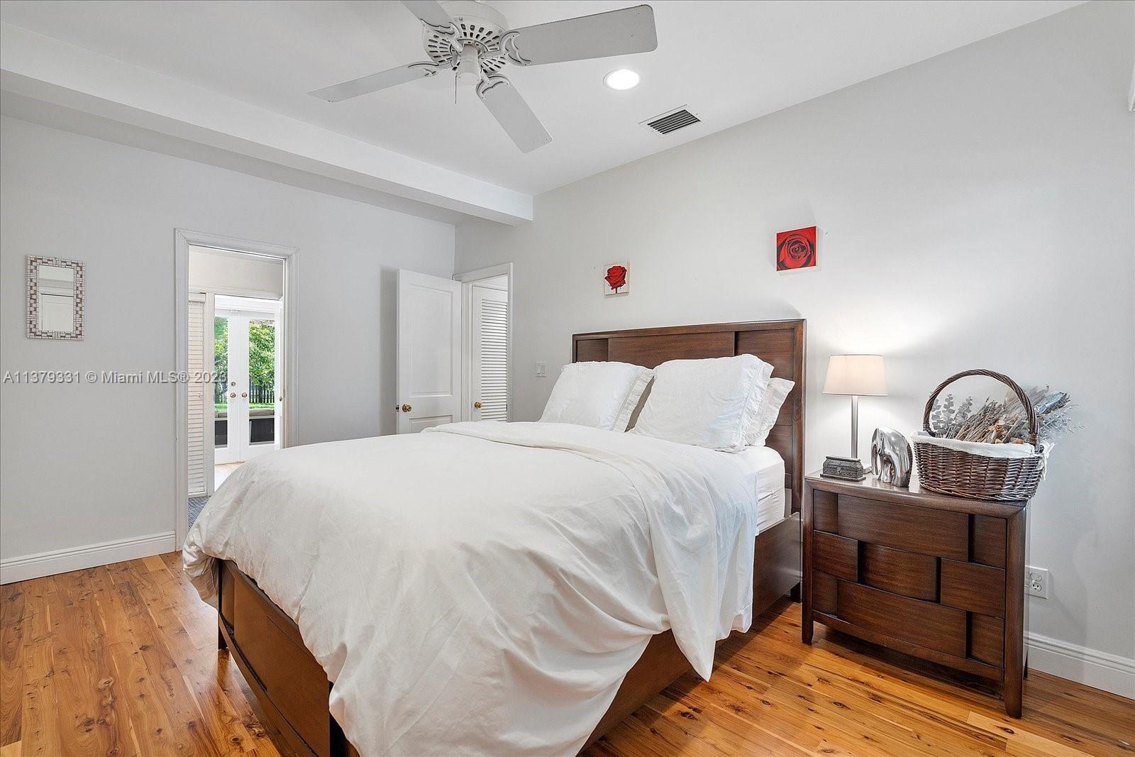 SUBURBAN ESTATES - Residential