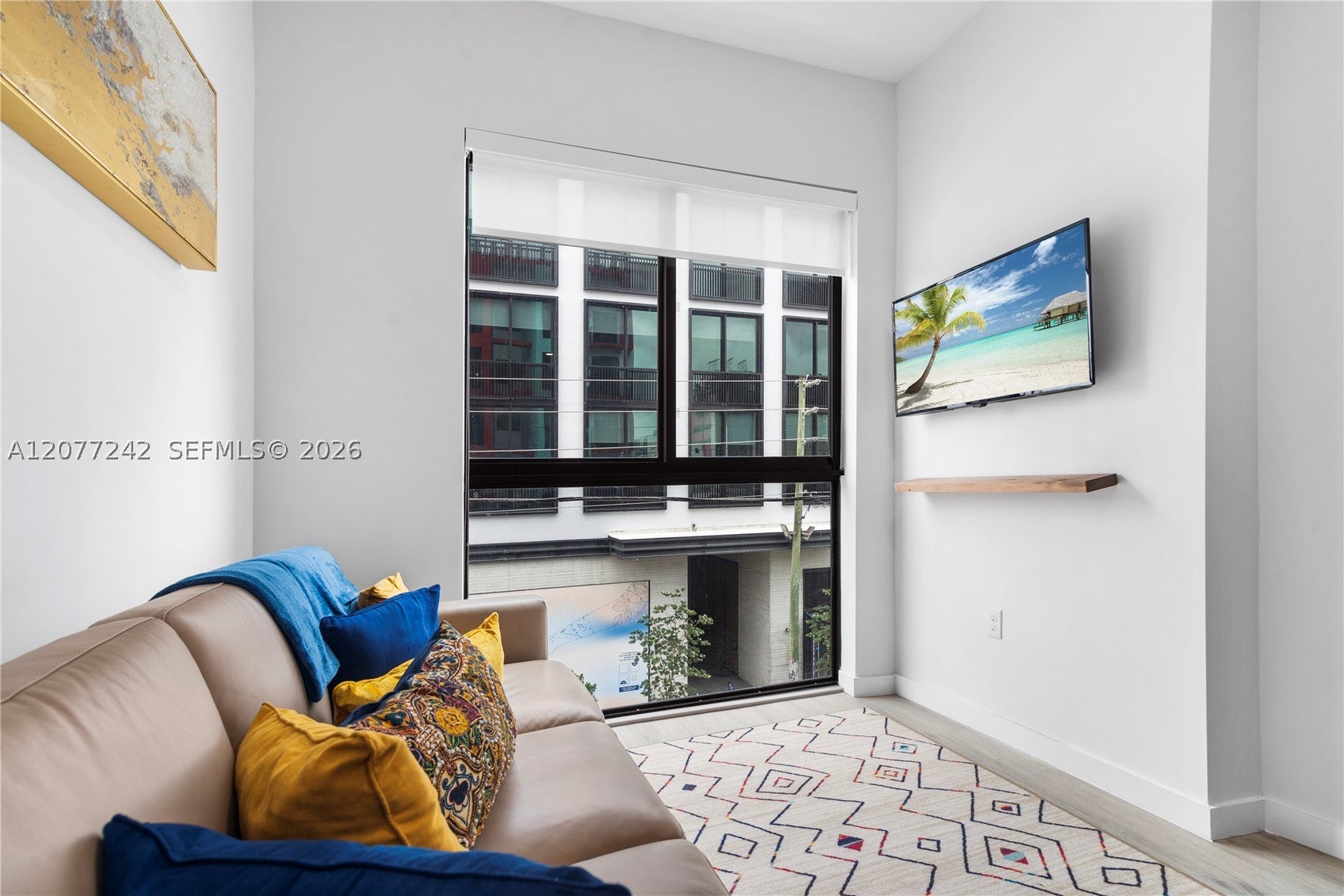 136 NW 26th St 207