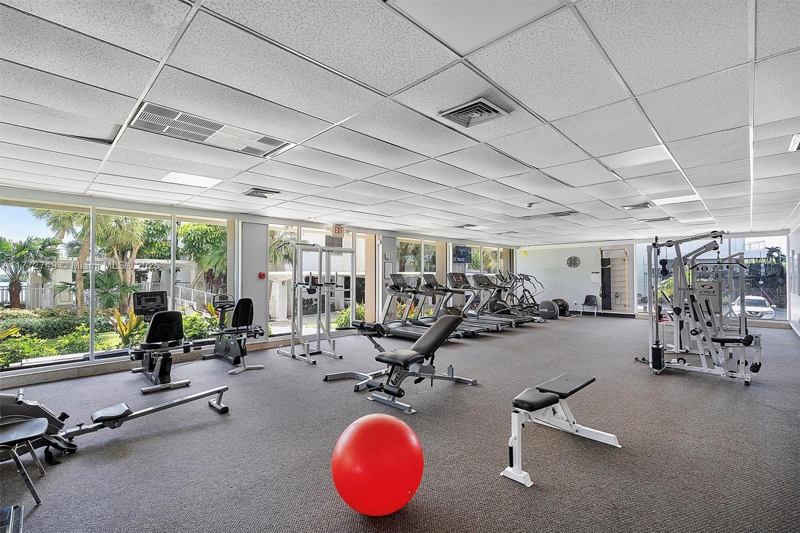 ARLEN HOUSE CONDO - Residential