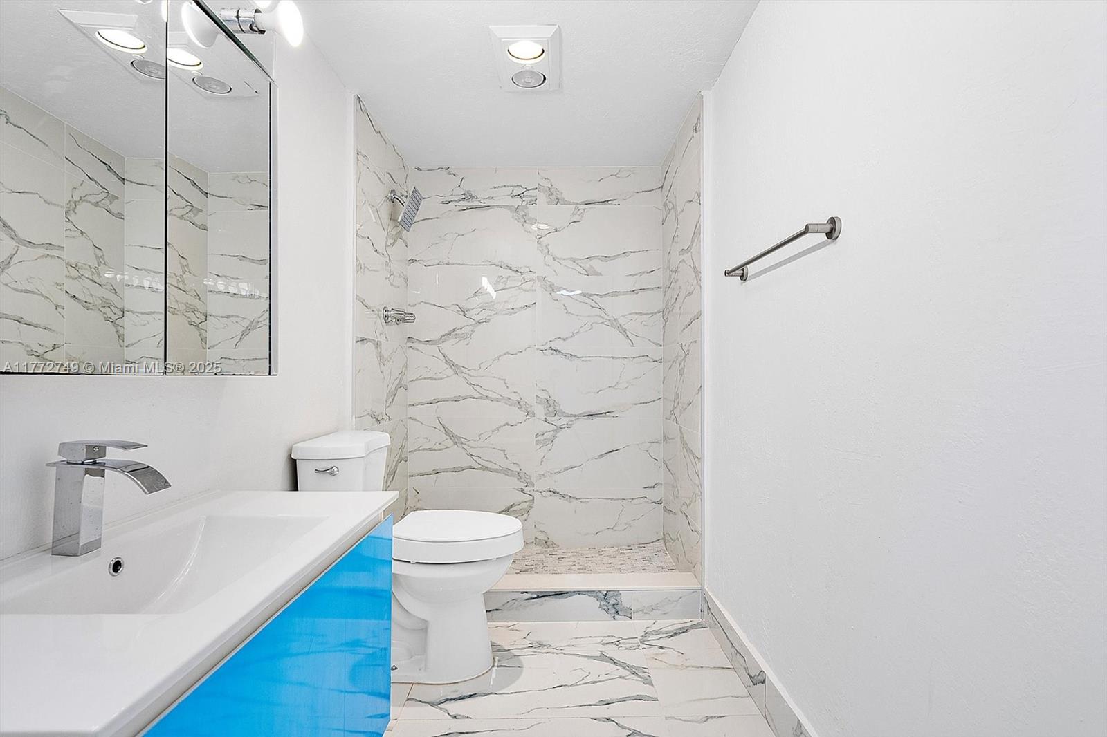 ARLEN HOUSE CONDO - Residential