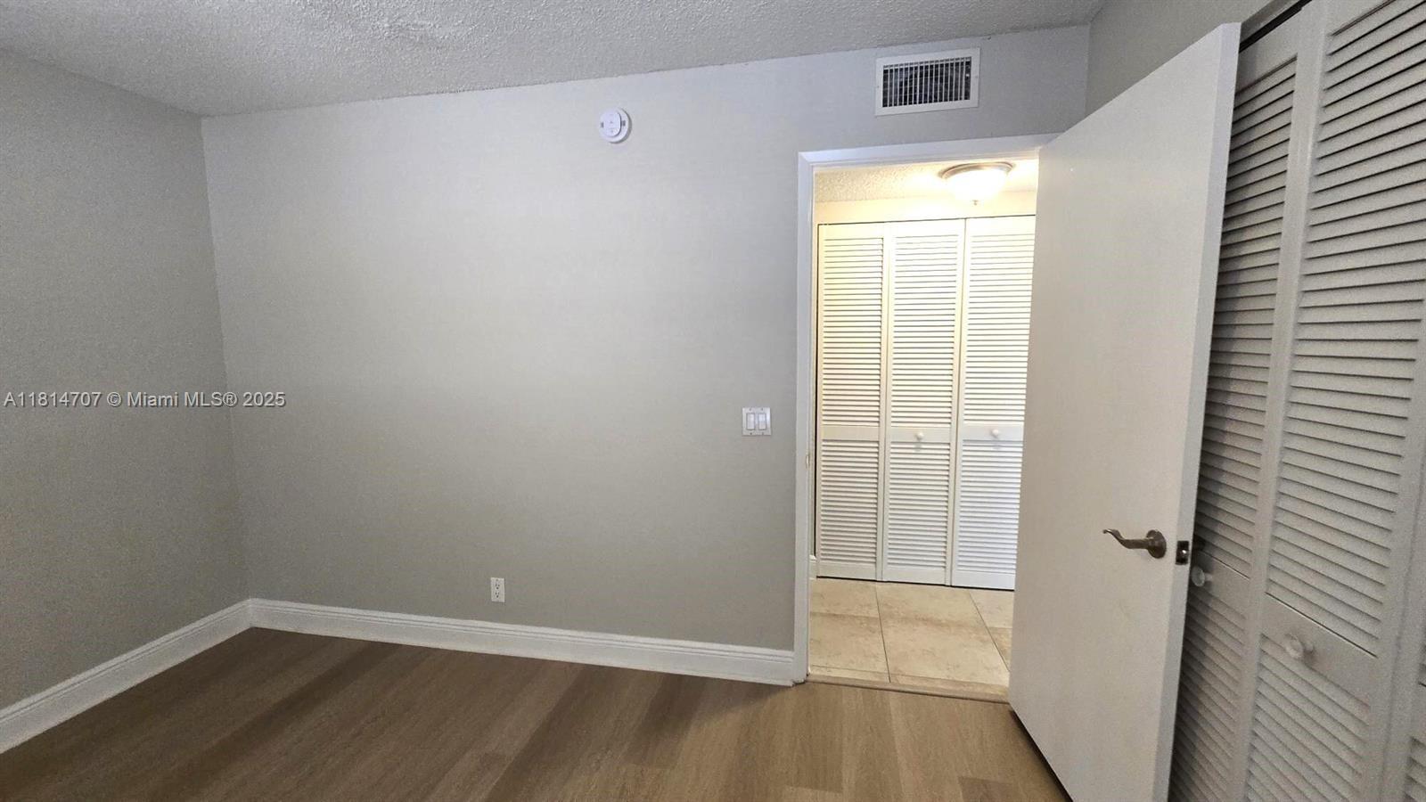 PALM BEACH PLACE CONDO - Residential Lease