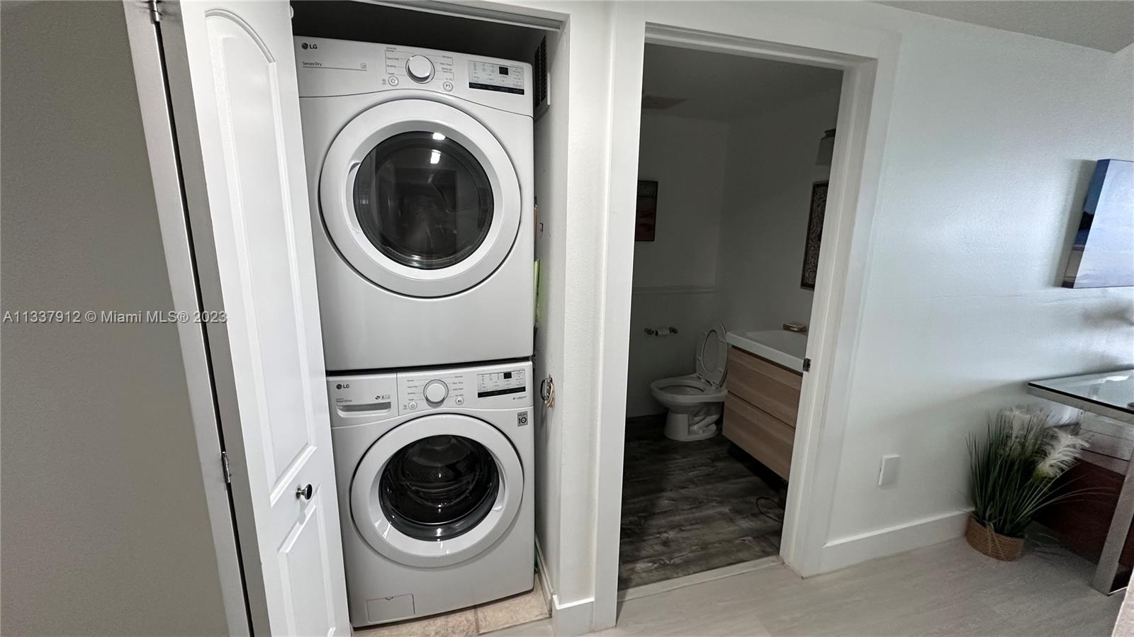 OCEAN POINT BEACH CLUB CO - Residential