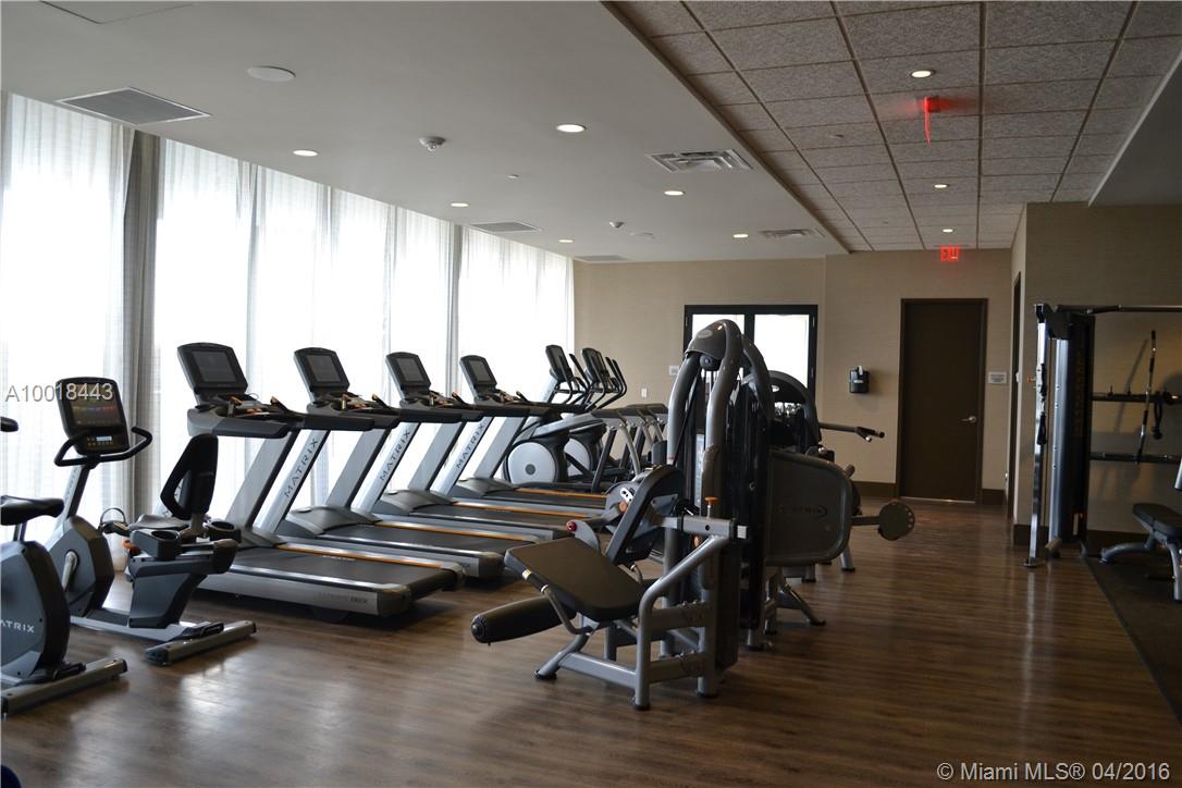 5252 PASEO - Residential Lease