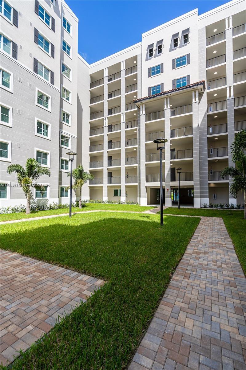 SWEETWATER GROVES .14 AC - Residential Lease