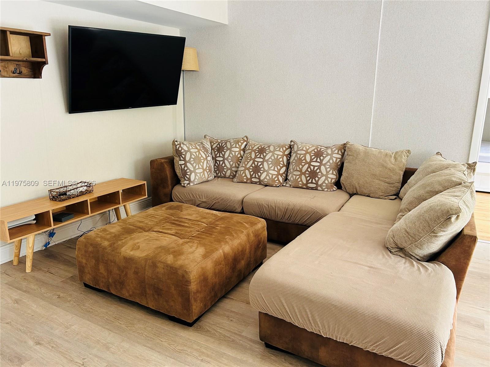 PLAZA OF AMERICAS CONDO - Residential