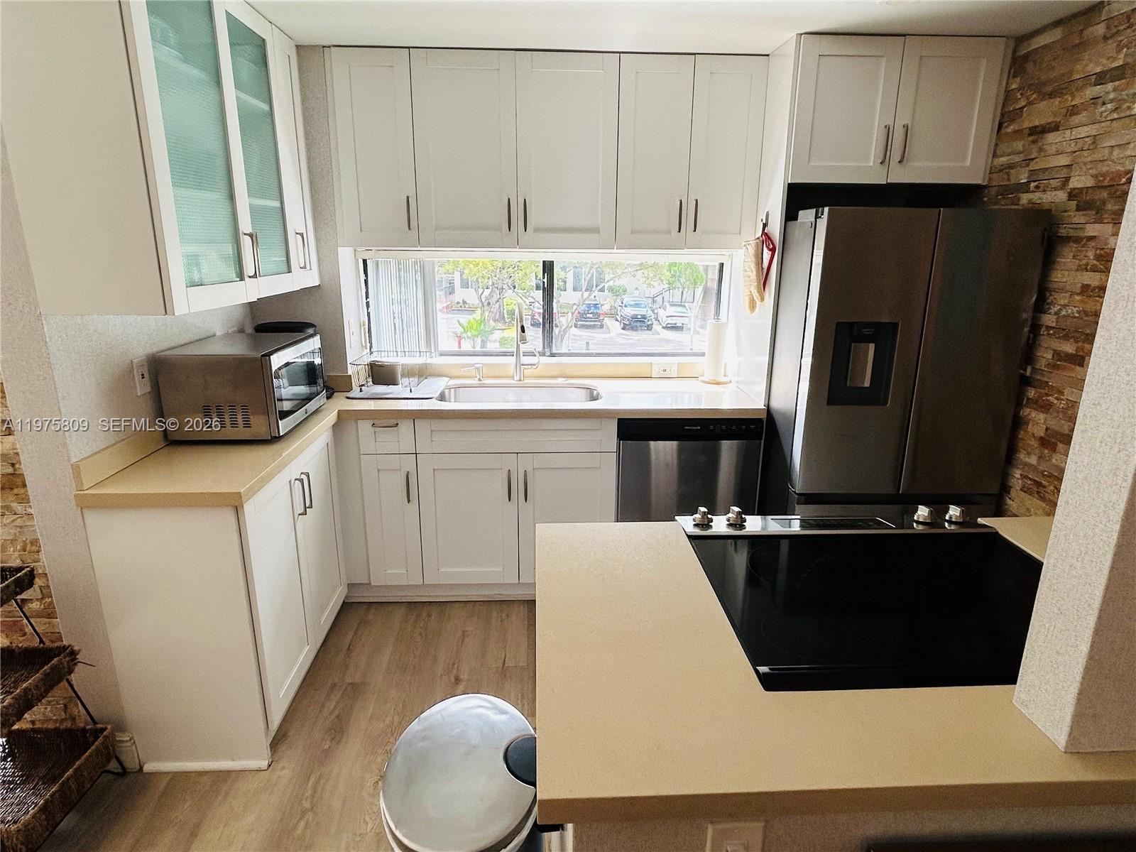 PLAZA OF AMERICAS CONDO - Residential