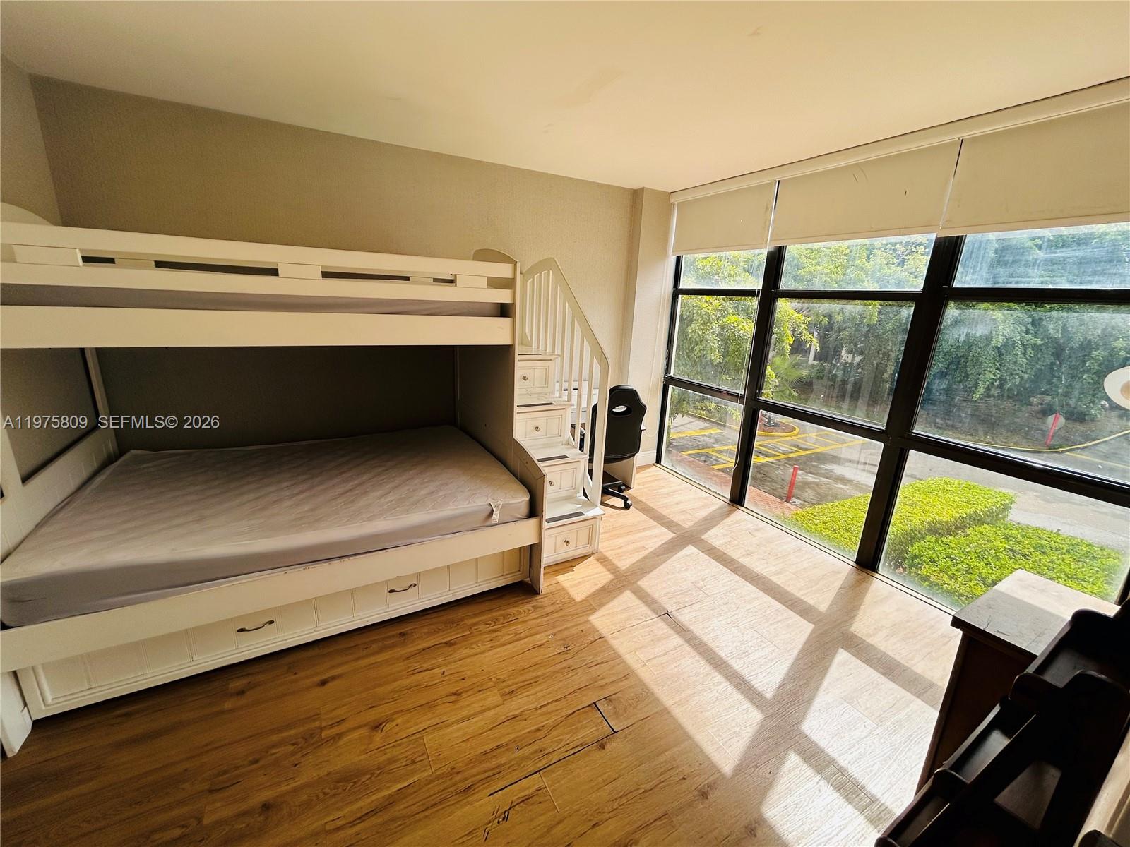 PLAZA OF AMERICAS CONDO - Residential