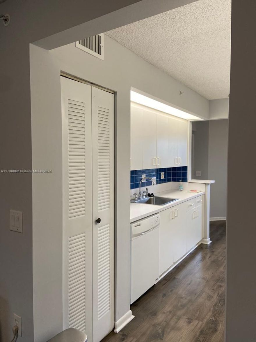 Apartment with good natural lighting, washer and dryer inside; Main bathroom with shower and second bathroom with bathtub. Beautiful view of the garden. This is one of the most desirable 55+ adult communities in Pembroke Pines. The community has large green areas and a variety of amenities available. Located with access close to the main highways. Sold as is. People over 55 years of age who buy are allowed to live with a single person under 55 but over 18 years of age. Renting is not allowed in the first two years. HOA approval required.