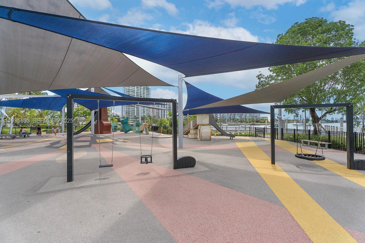 BONNE VIE CONDO - Residential