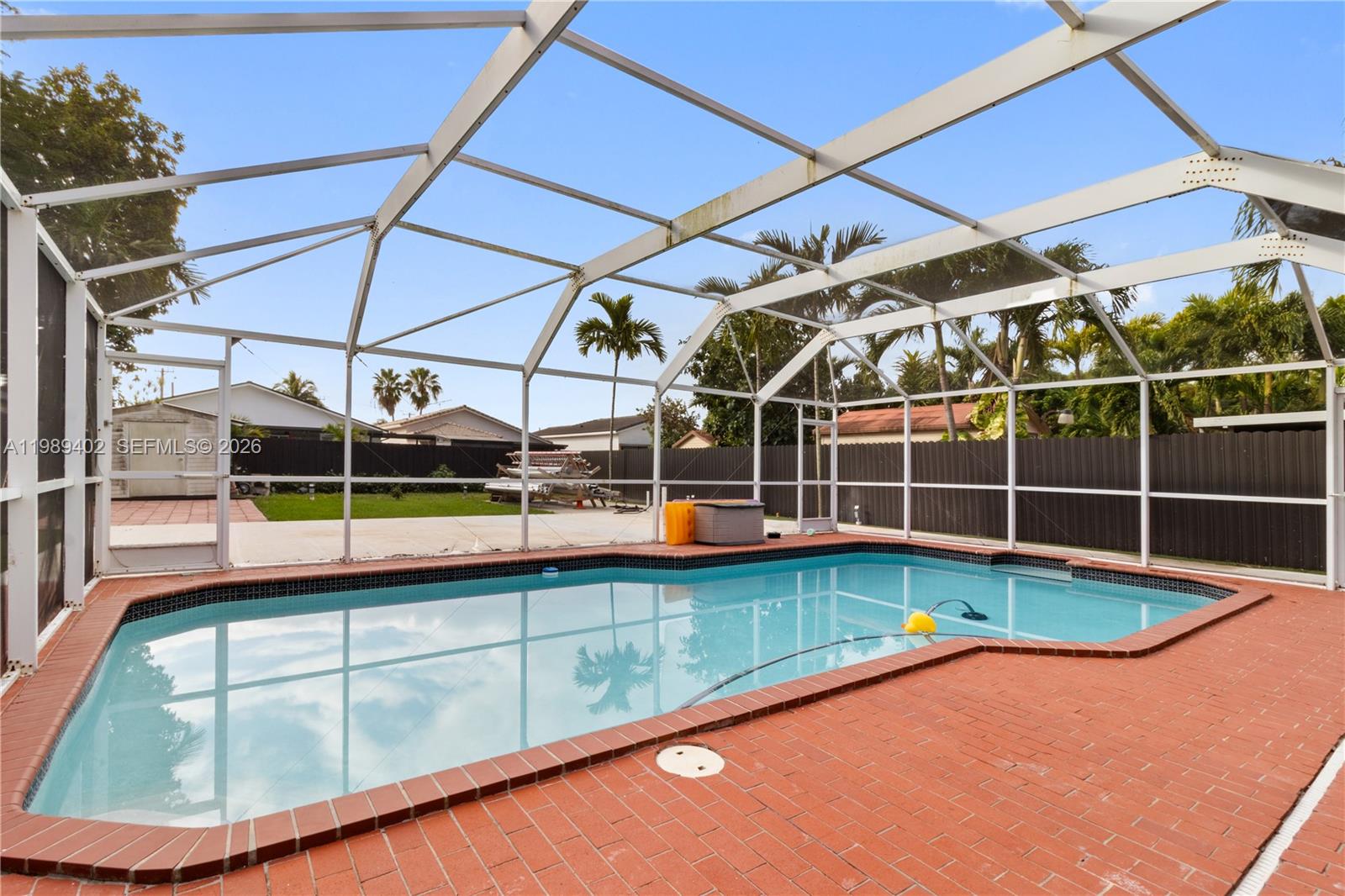 LAGUNA PONDS SEC 2 - Residential