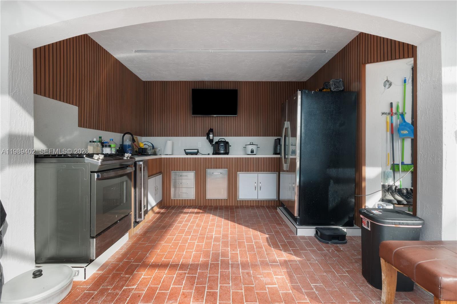 LAGUNA PONDS SEC 2 - Residential