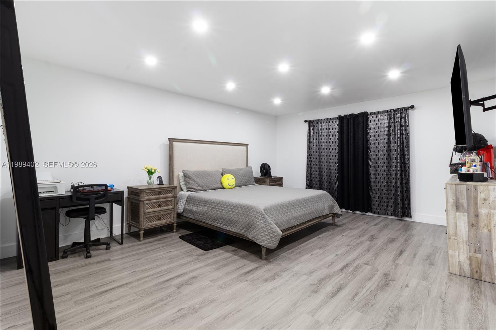 LAGUNA PONDS SEC 2 - Residential