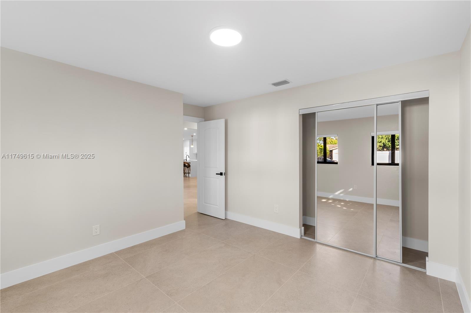SANDALFOOT COVE SEC 5 - Residential
