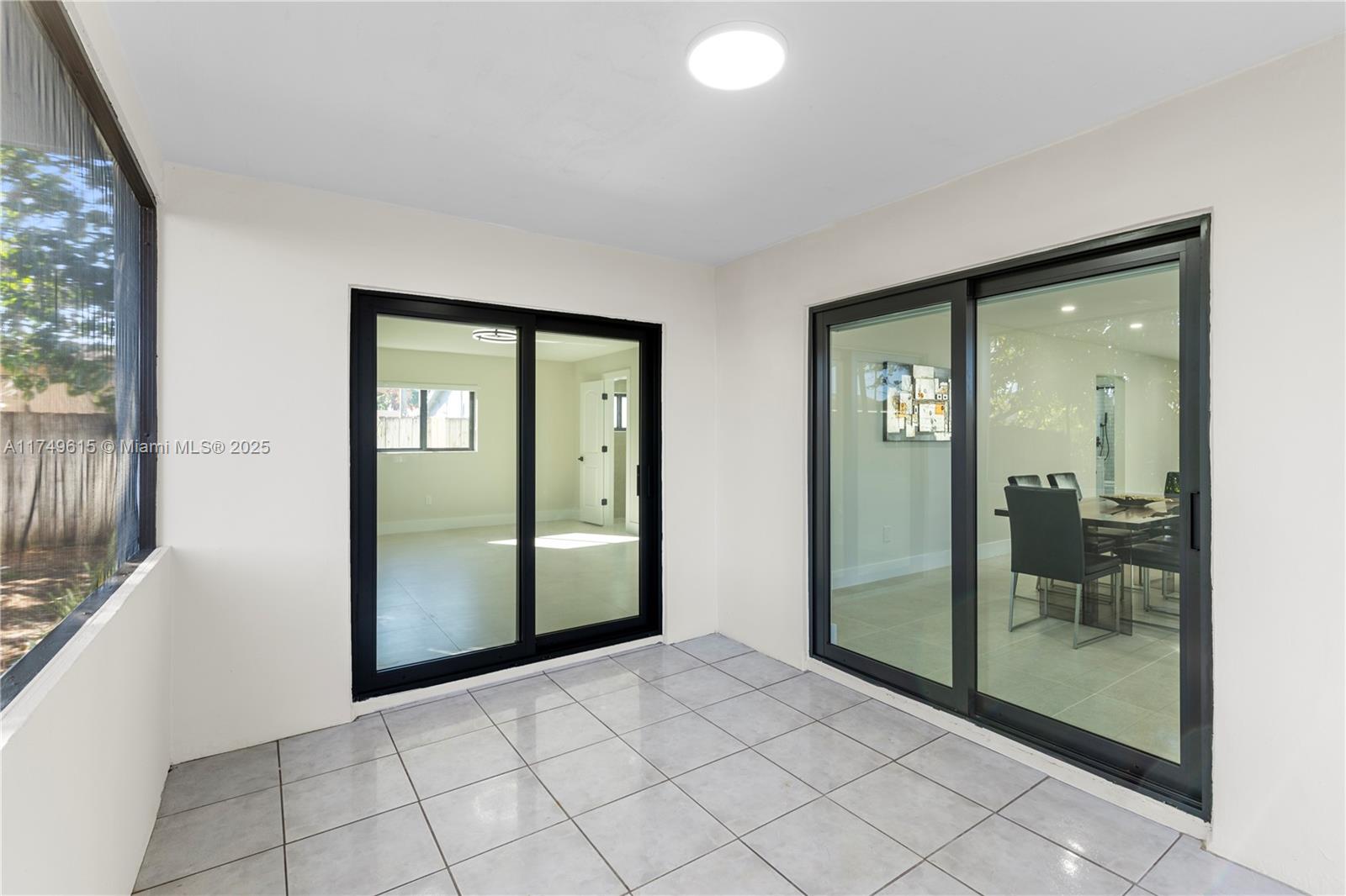 SANDALFOOT COVE SEC 5 - Residential