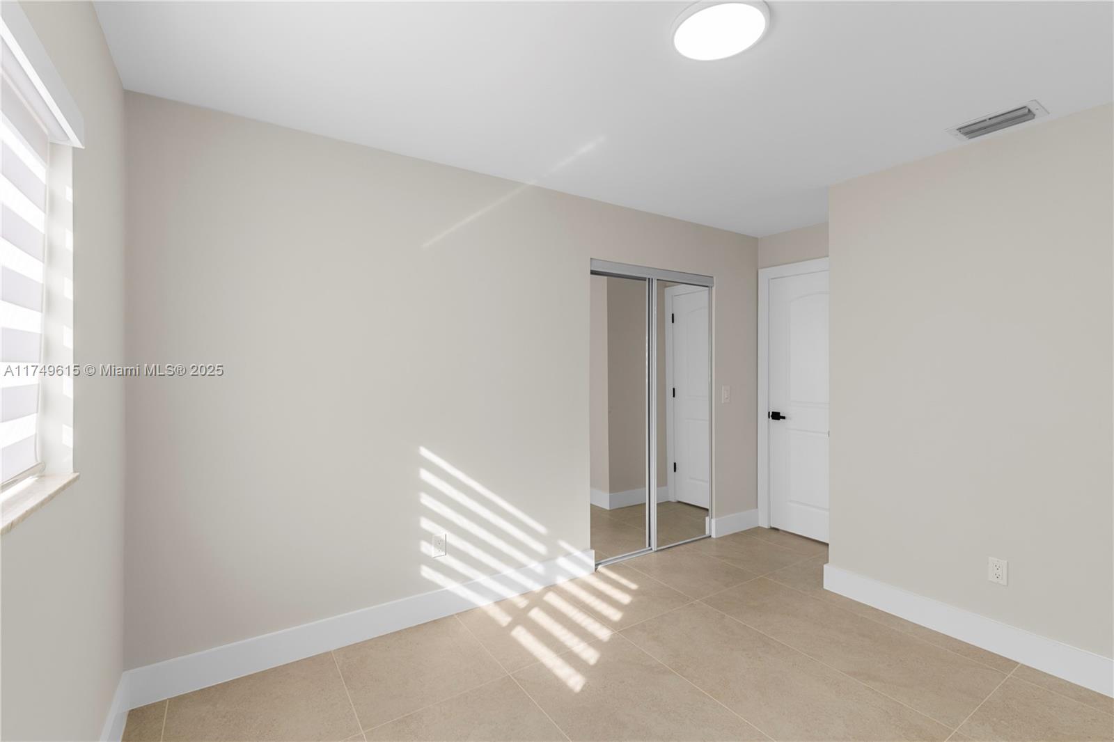 SANDALFOOT COVE SEC 5 - Residential