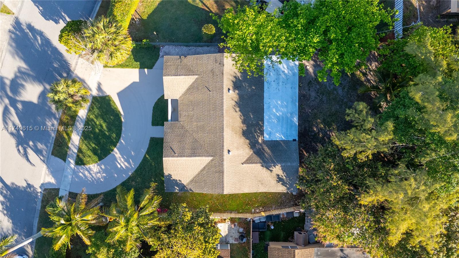 SANDALFOOT COVE SEC 5 - Residential