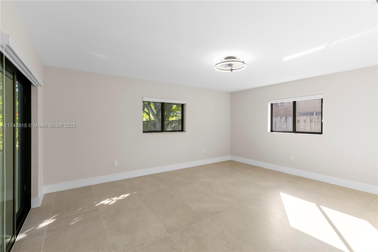 SANDALFOOT COVE SEC 5 - Residential