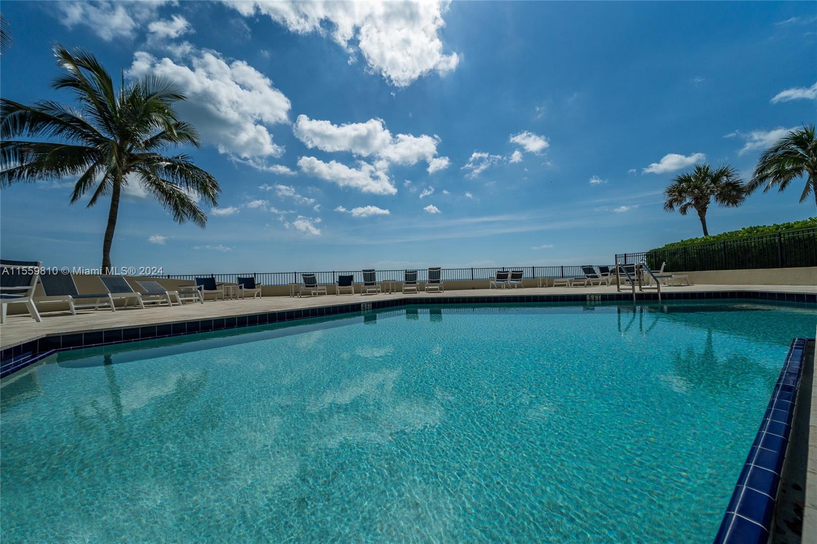 OCEAN TOWERS CONDO APTS - Residential