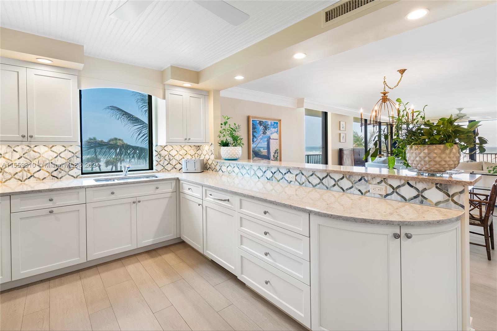 OCEAN TOWERS CONDO APTS - Residential