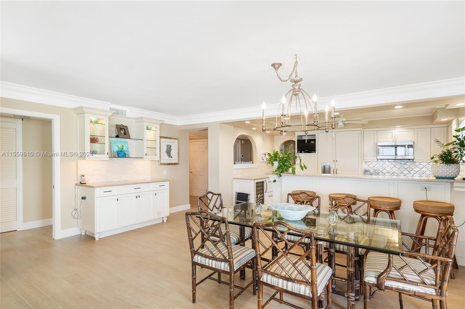 OCEAN TOWERS CONDO APTS - Residential