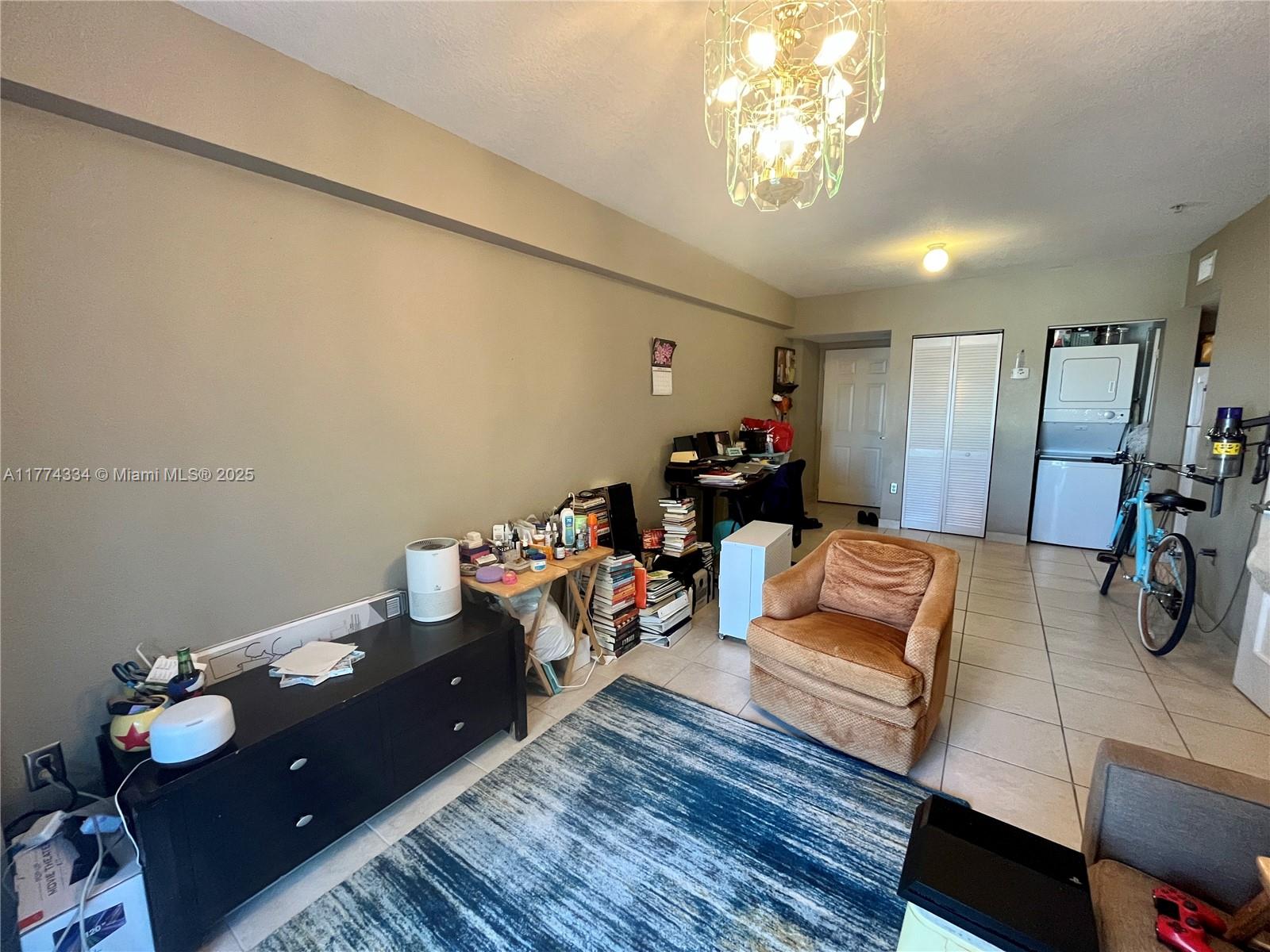 2536 NW 24th St 3H