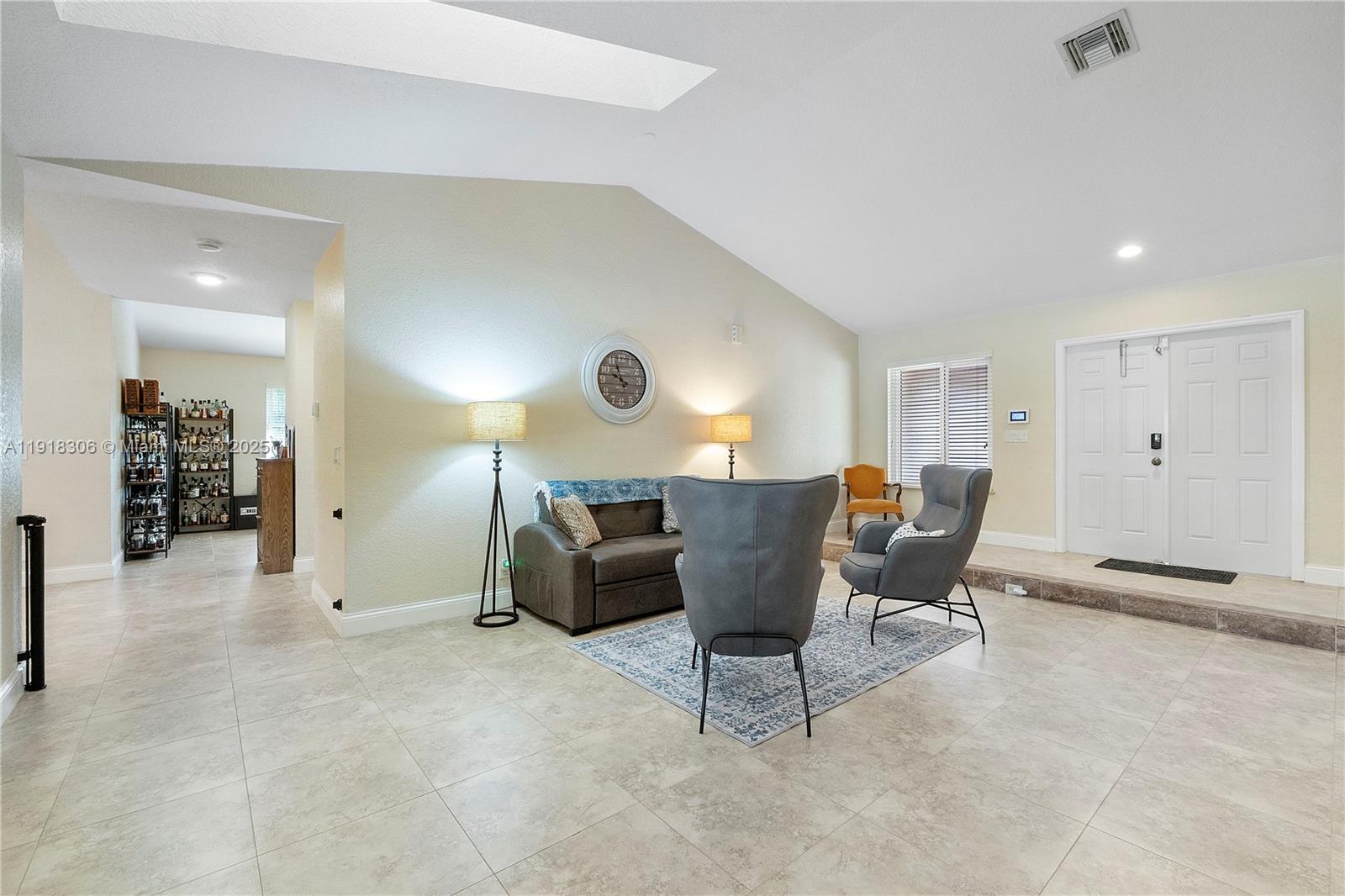 PINE RIDGE - Residential Lease