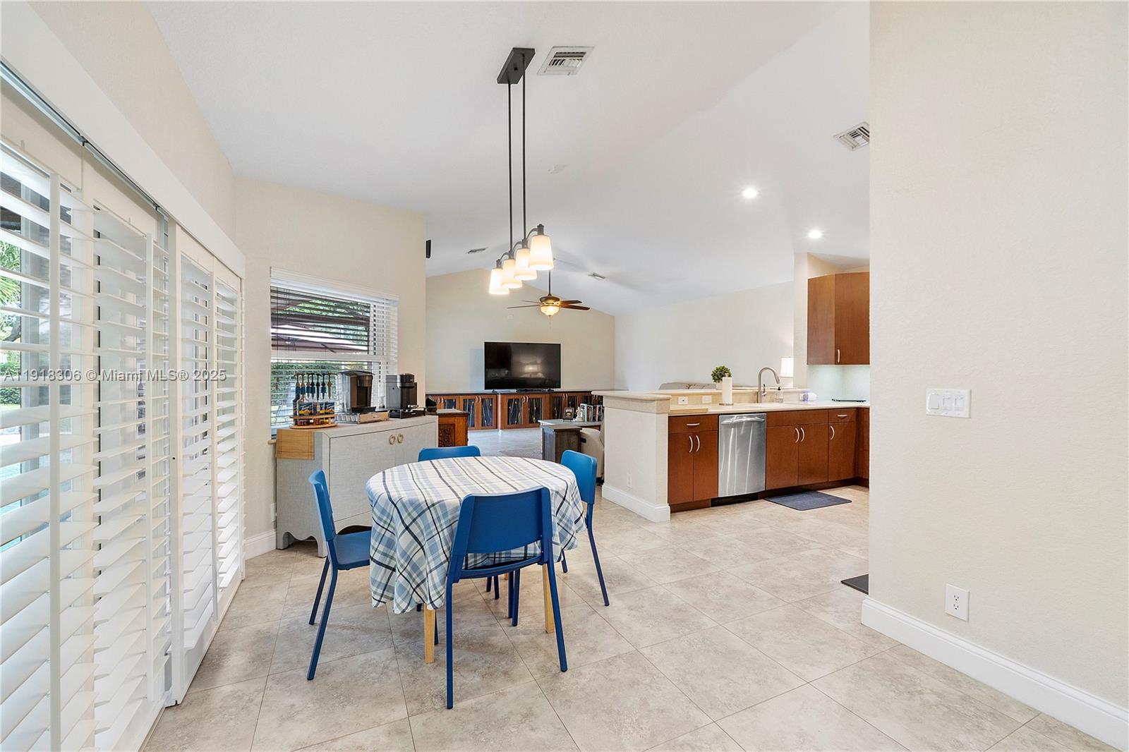 PINE RIDGE - Residential Lease