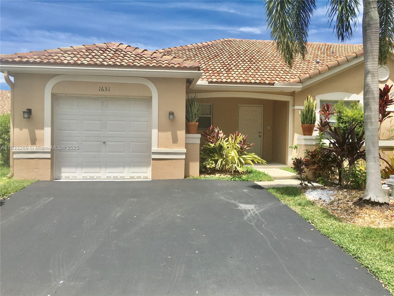 1631 Orion Ln 1