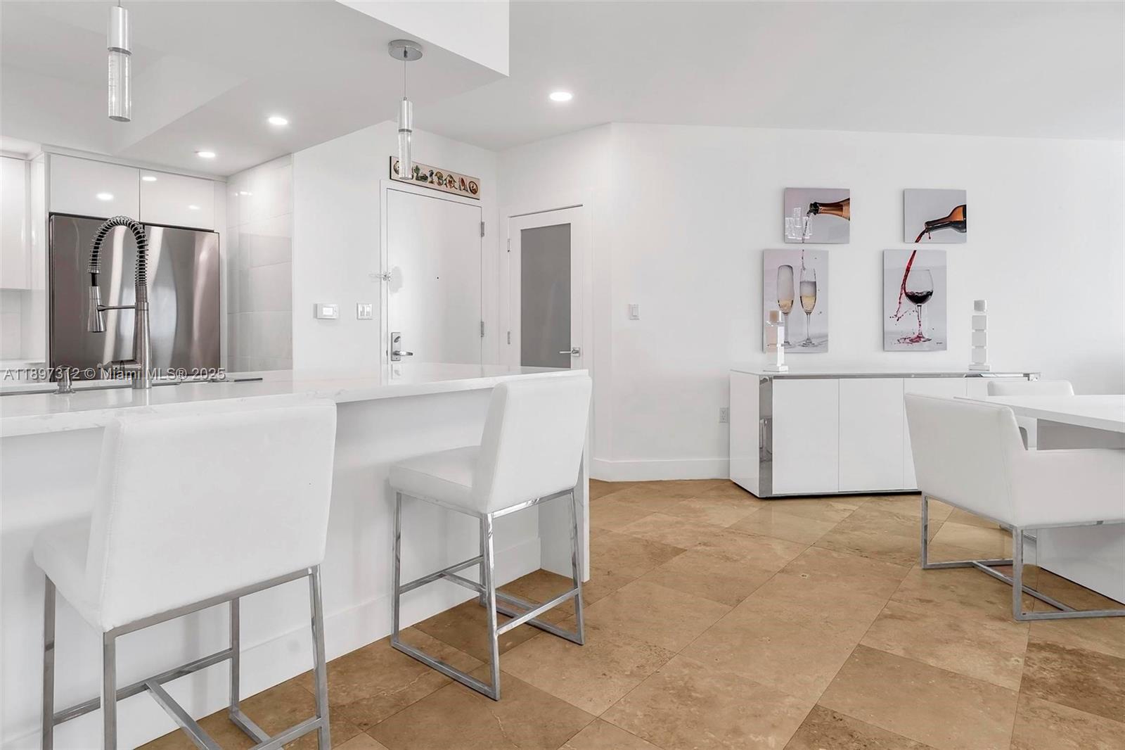 METROPOLIS II AT DADELAND - Residential