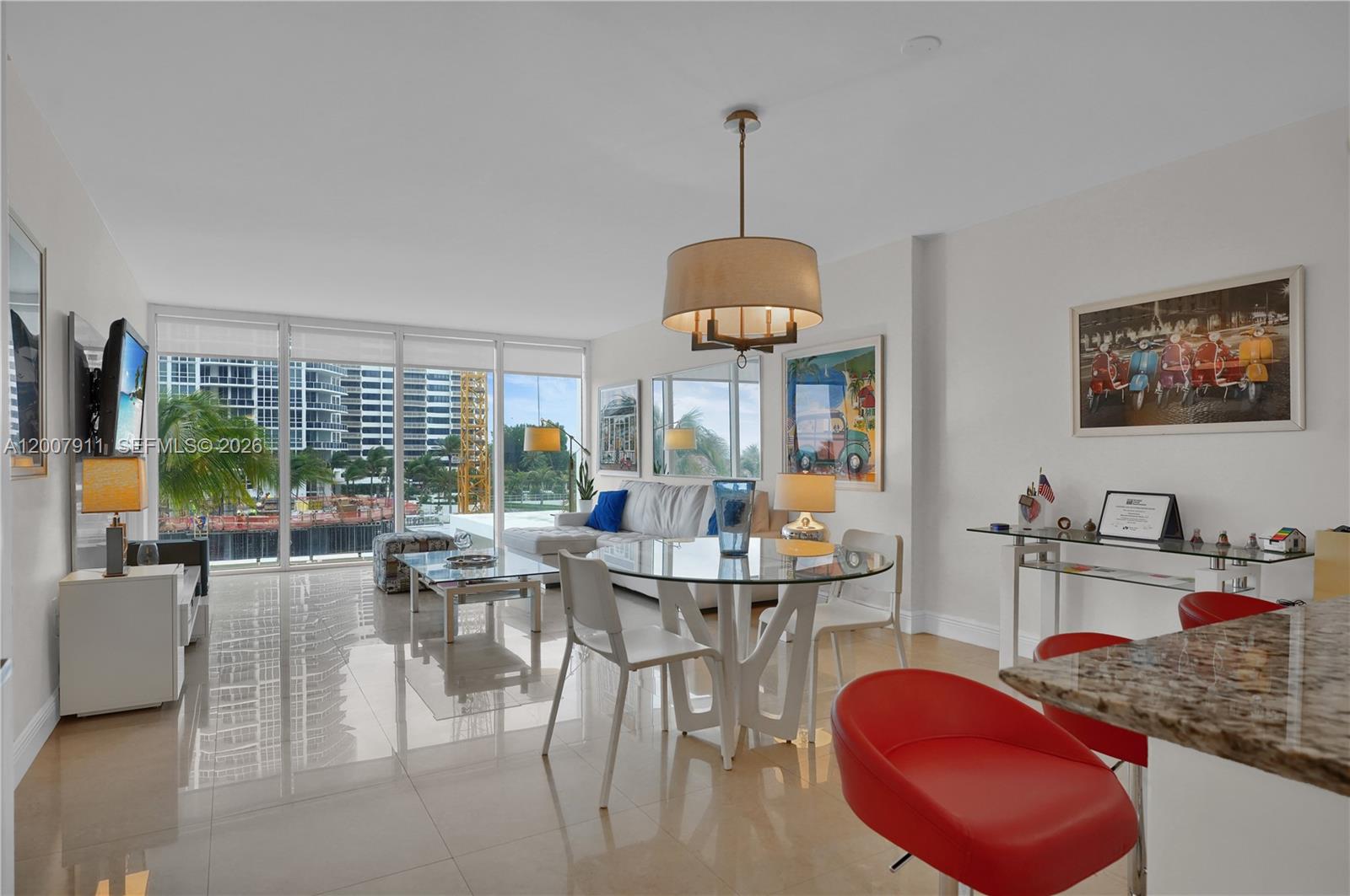 HARBOUR HOUSE - Residential