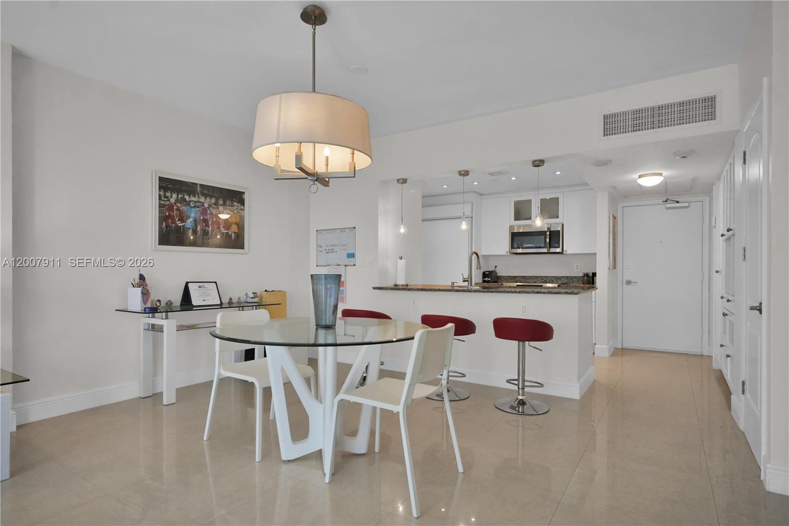 HARBOUR HOUSE - Residential