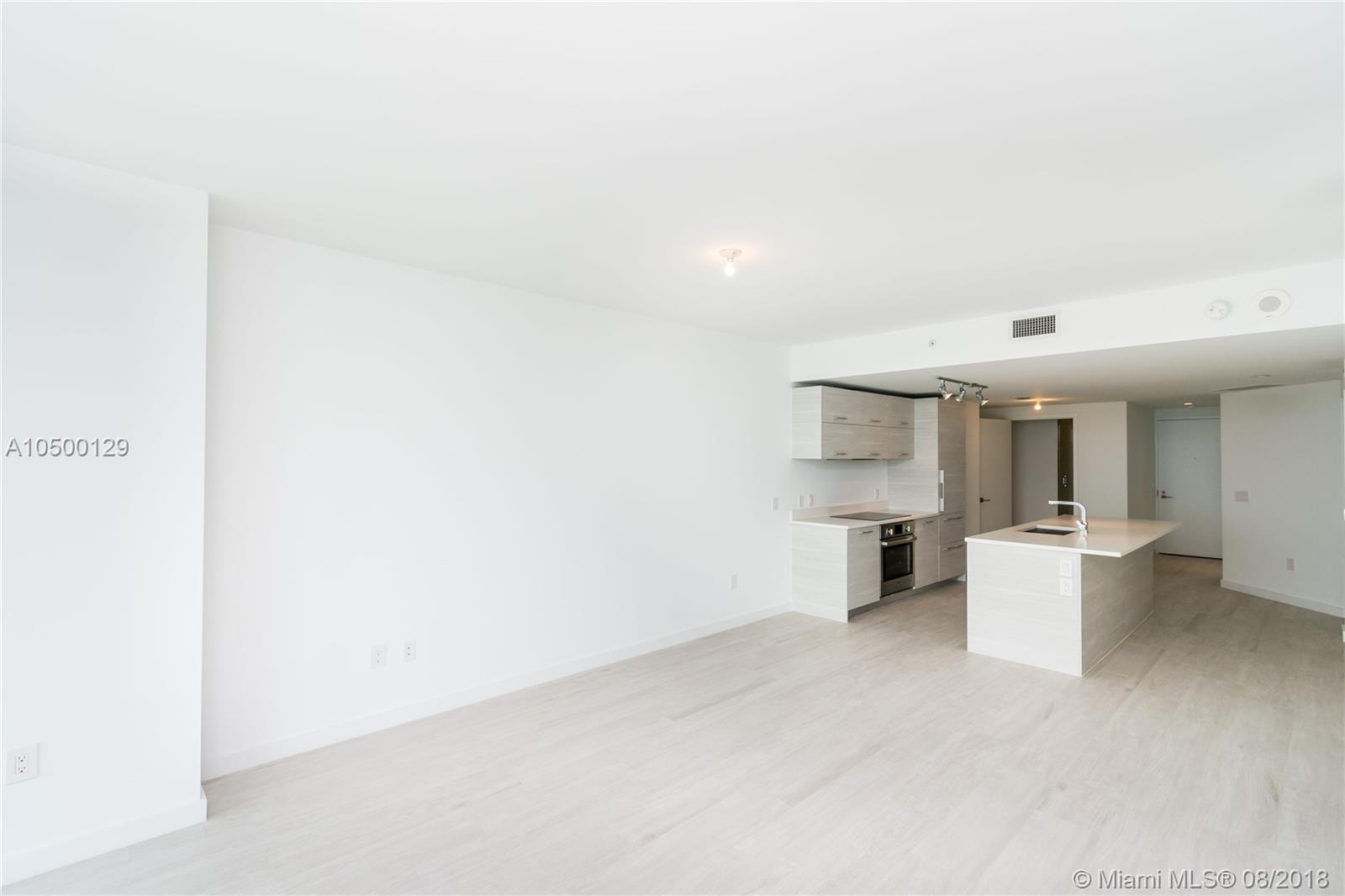 Paraiso Bay - Residential Lease