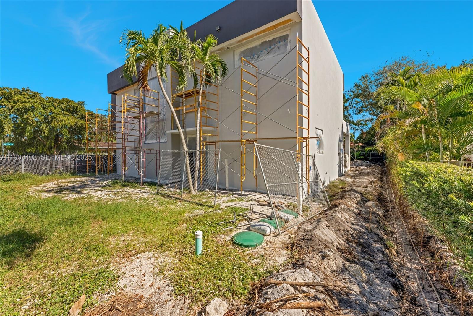 MIAMI SHORES SEC 1 AMD - Residential