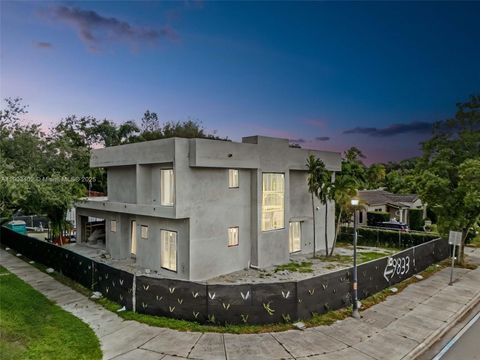 Photo of 9833 N Miami Ave, Miami Shores, FL 33150 (MLS # A11903402) Photo of 9833 N Miami Ave, Miami Shores, FL 33150 (MLS # A11903402)