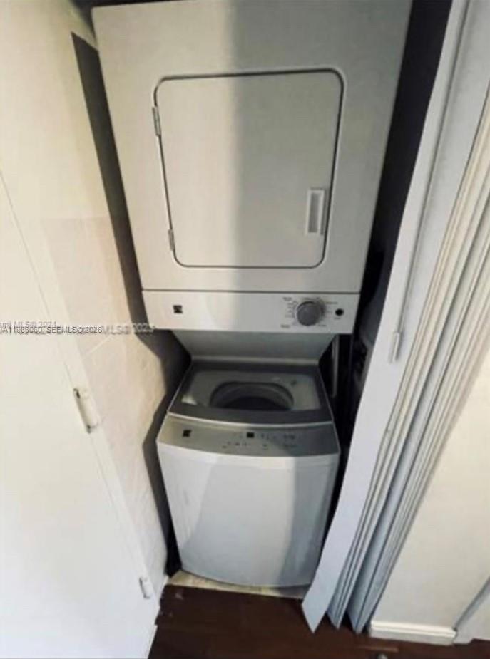 50 BISCAYNE CONDO - Residential