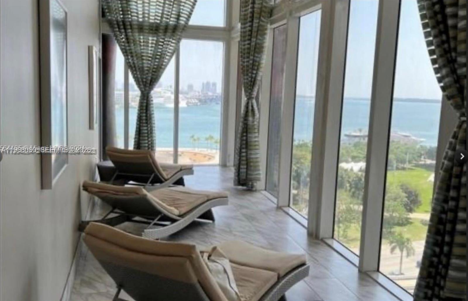 50 BISCAYNE CONDO - Residential