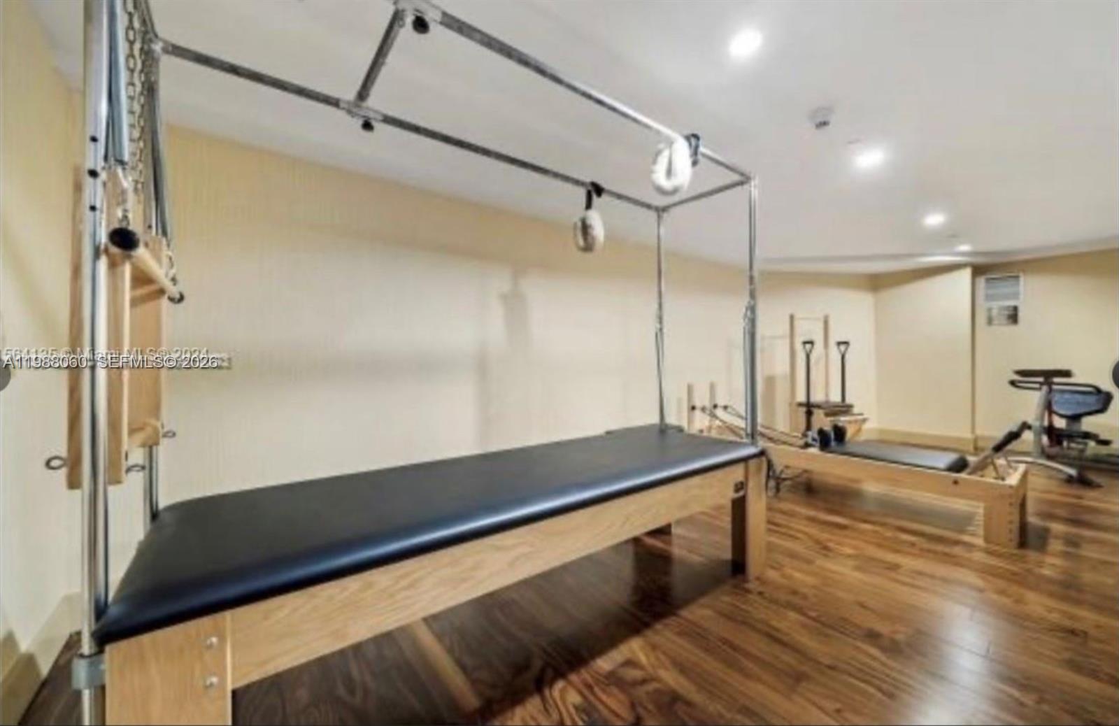 50 BISCAYNE CONDO - Residential