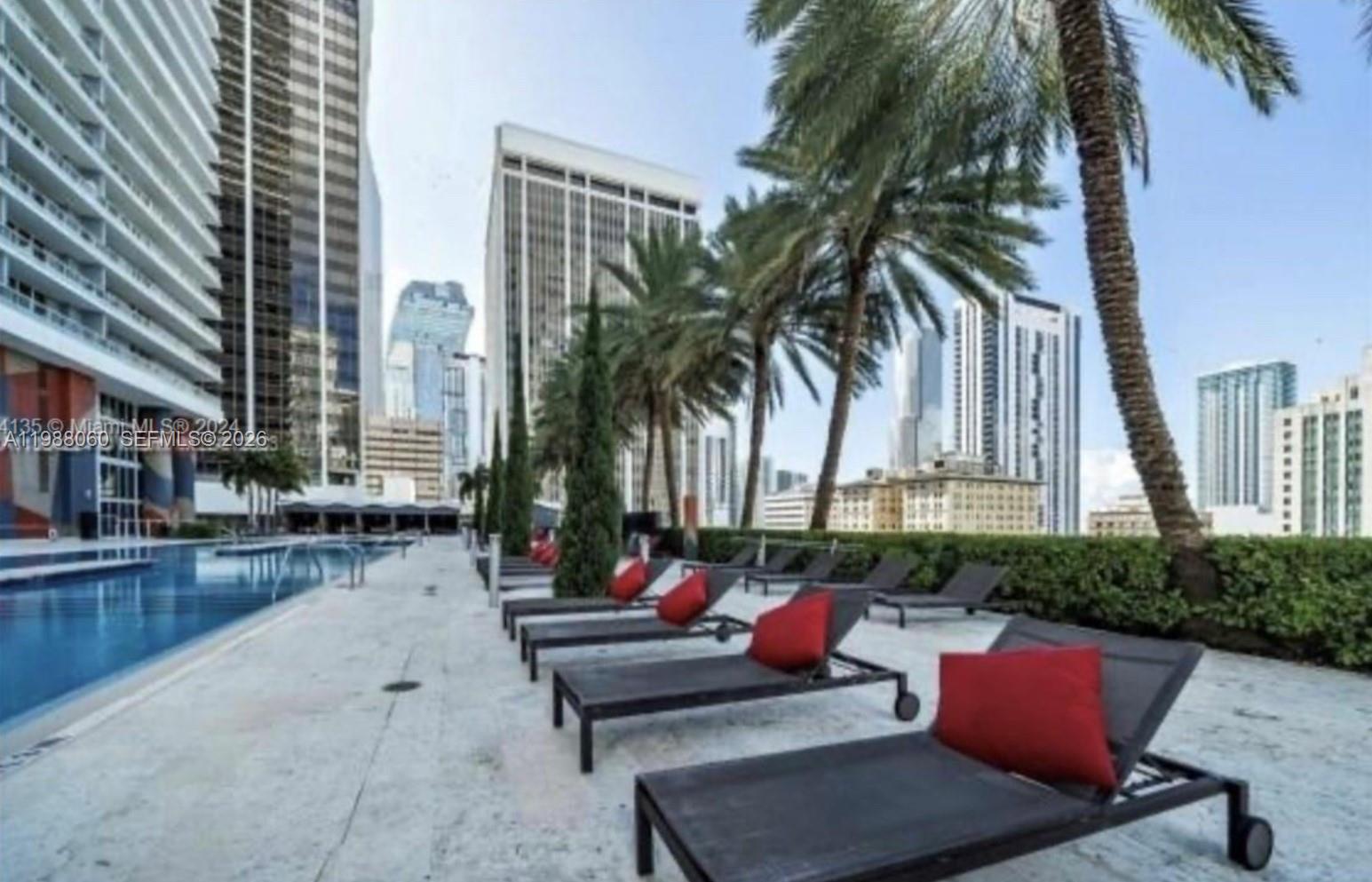 50 BISCAYNE CONDO - Residential