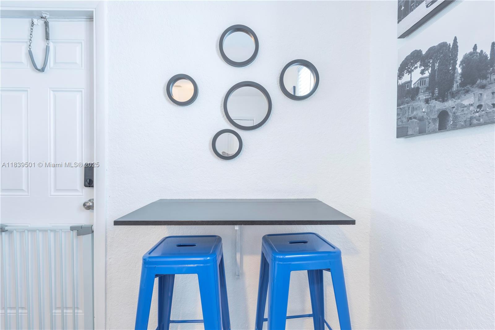 DIXIE GARDENS - Residential