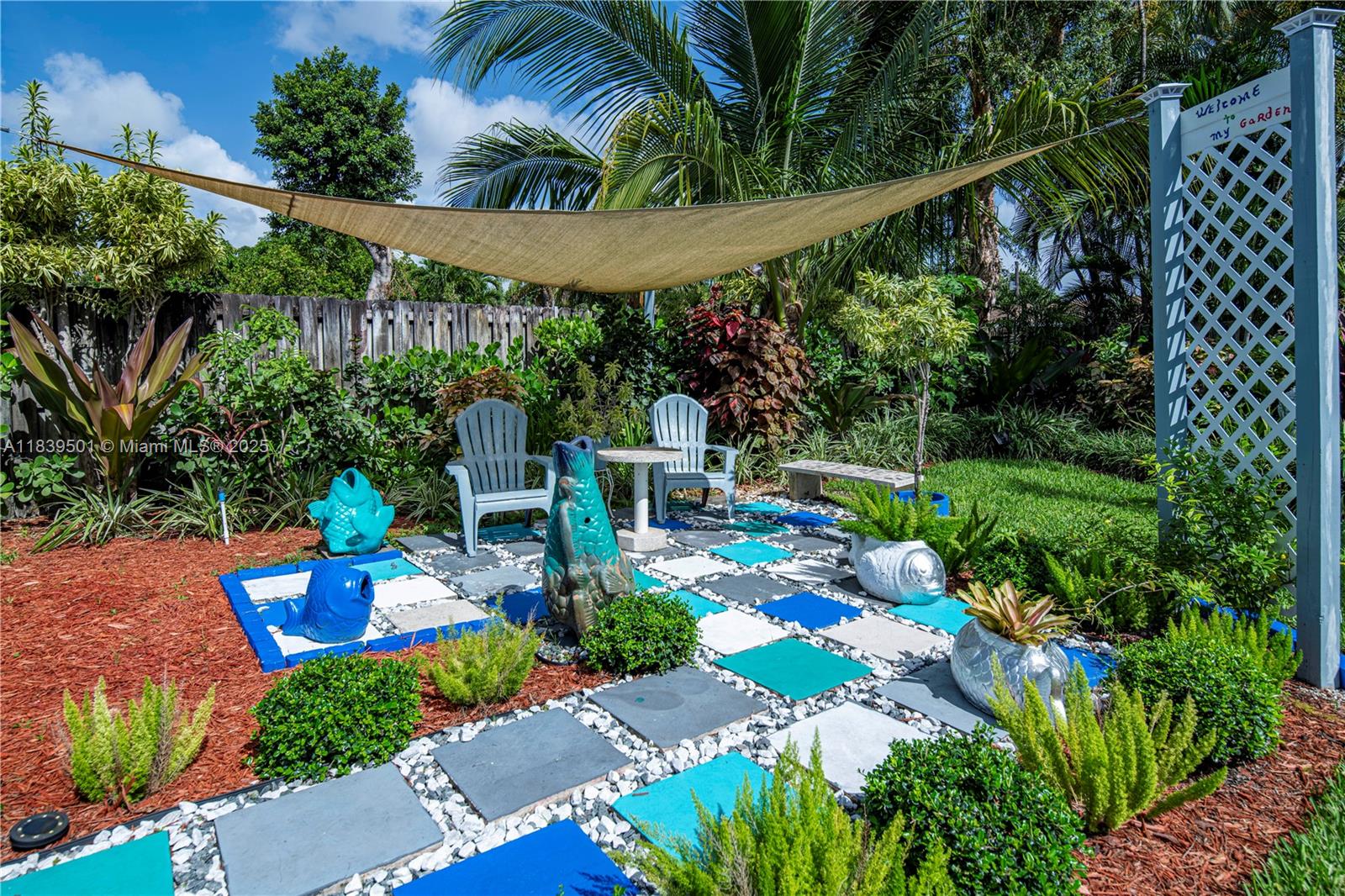 DIXIE GARDENS - Residential