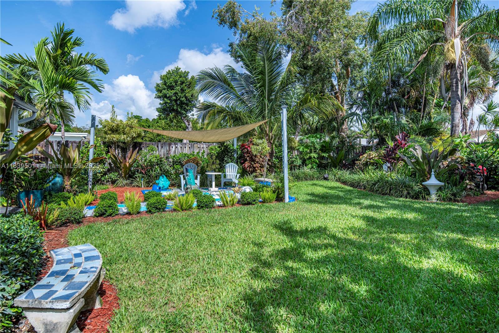 DIXIE GARDENS - Residential