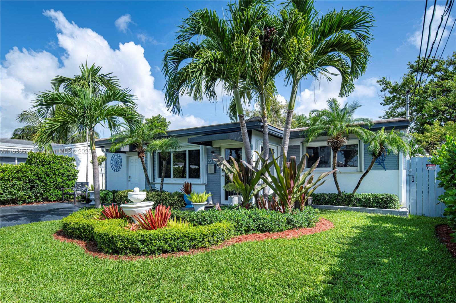 DIXIE GARDENS - Residential