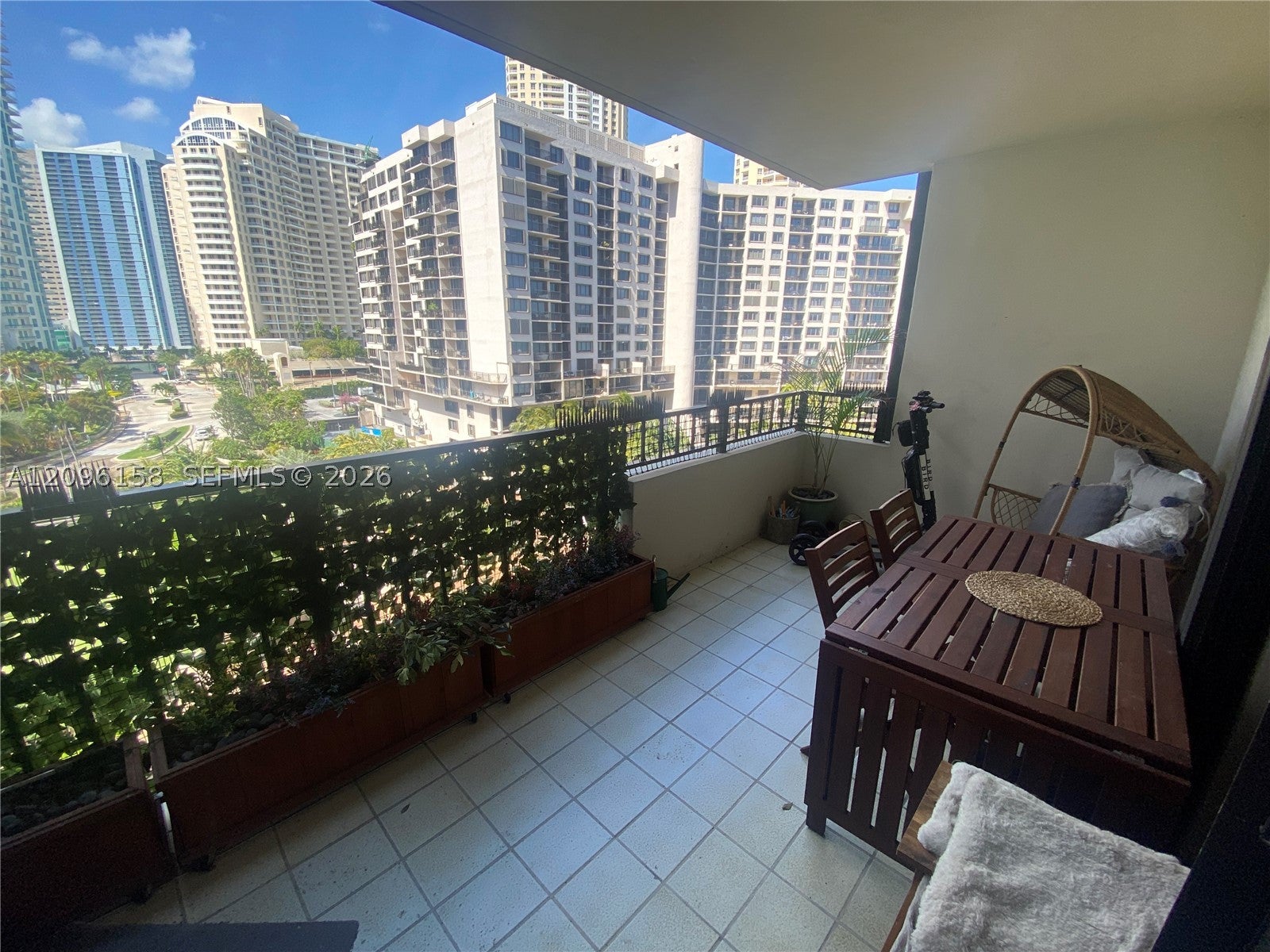 520 Brickell Key Dr A912
