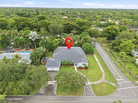 15845 SW 87TH AVE, PALMETTO BAY, FL 33157 - Image 8f5efbc3859a4f40bb44c8b93b1b9a6c/3301457108