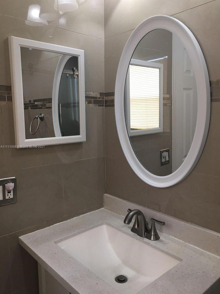 SUNRISE GOLF VILLAGE 4TH - Residential