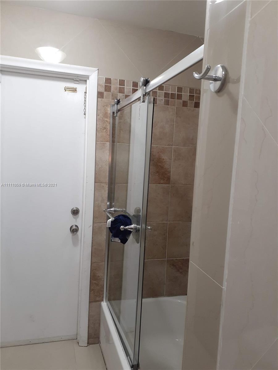 SUNRISE GOLF VILLAGE 4TH - Residential