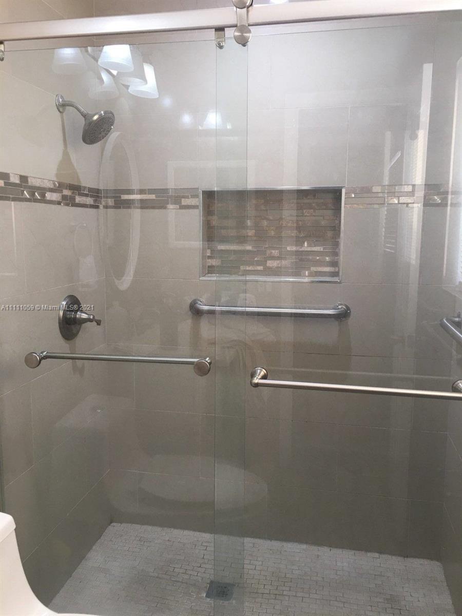 SUNRISE GOLF VILLAGE 4TH - Residential