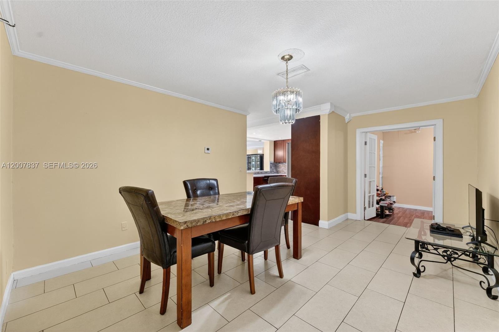 CRYSTAL LAKE 4TH SEC - Residential